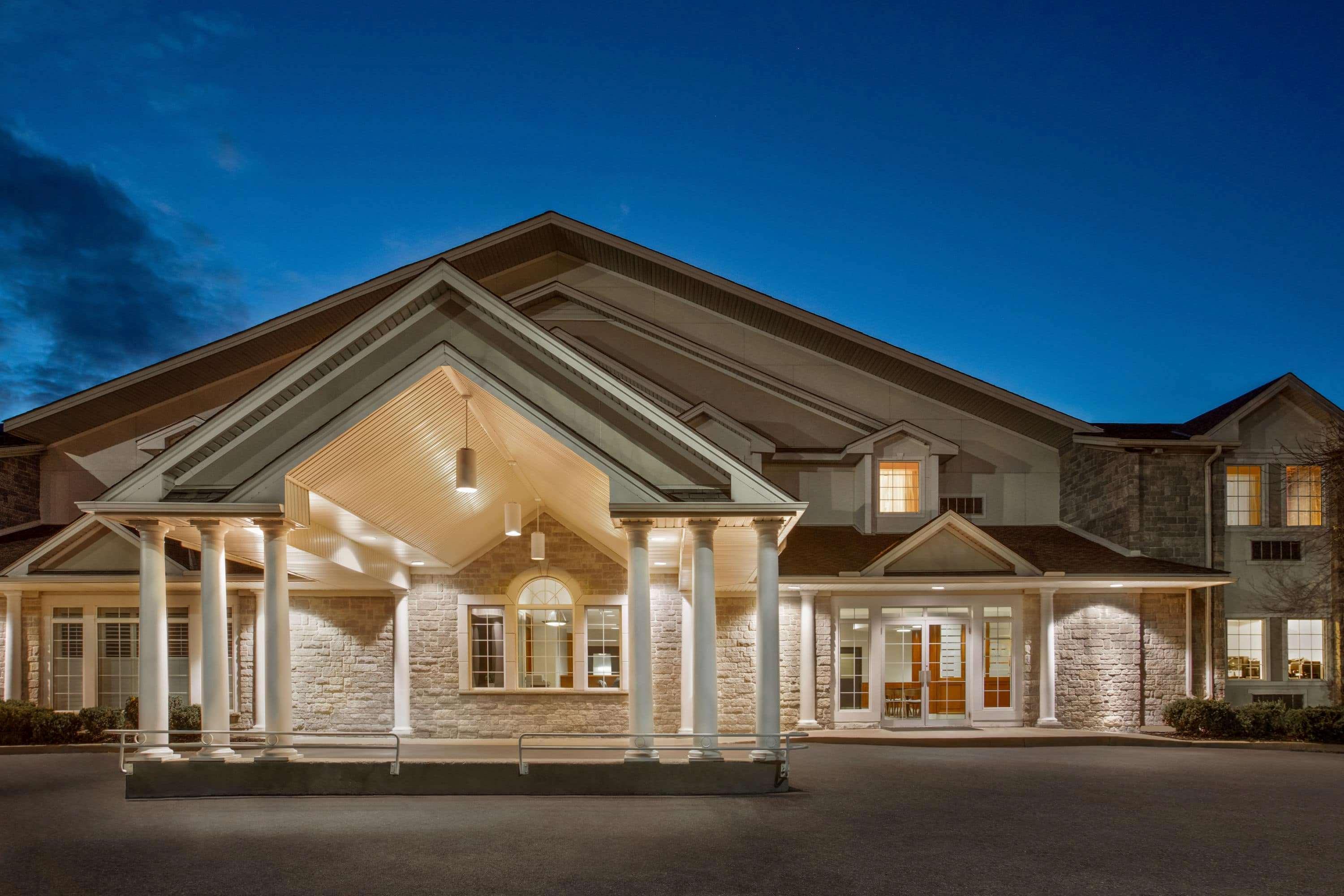 Days Inn By Wyndham Guelph Kültér fotó
