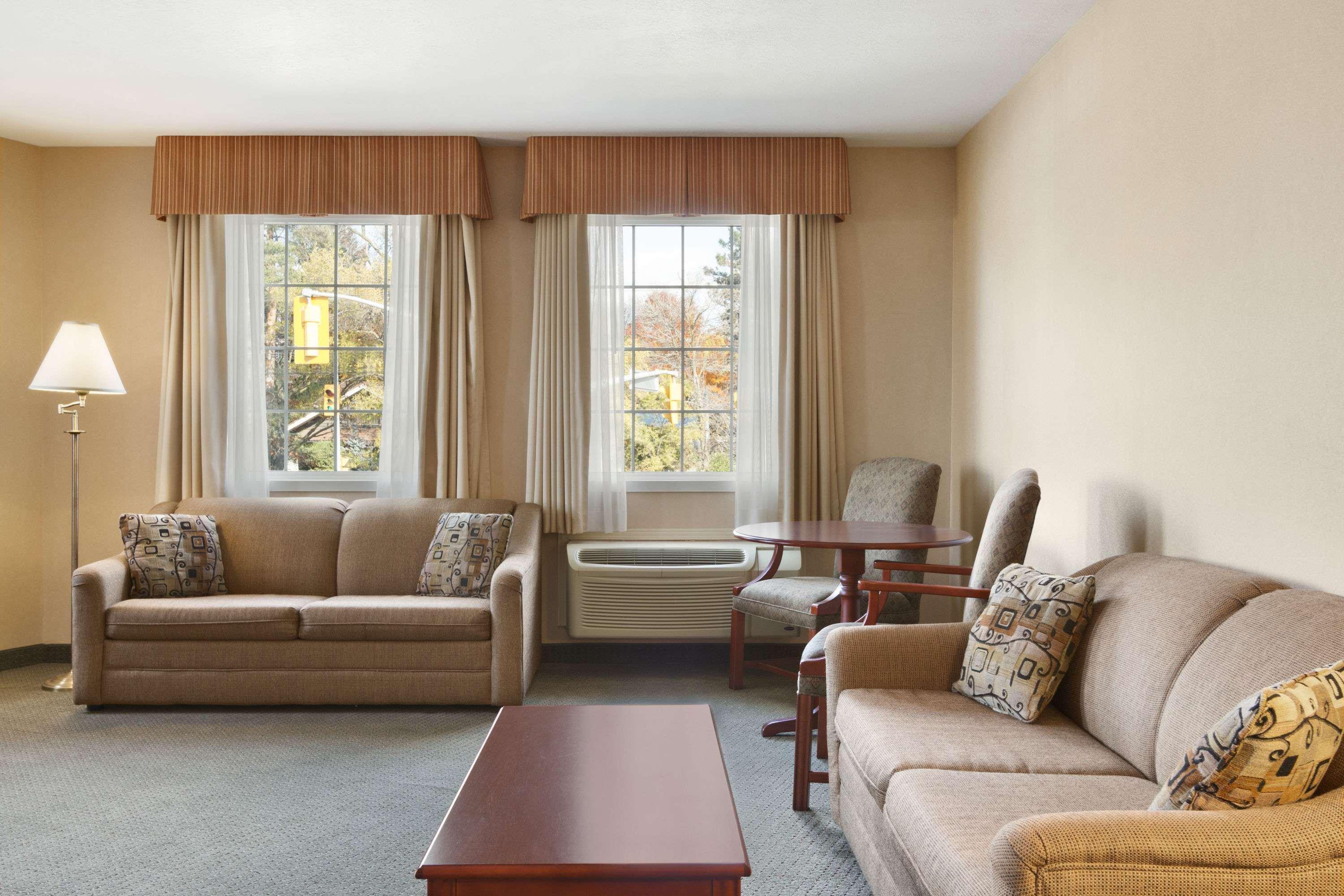 Days Inn By Wyndham Guelph Kültér fotó