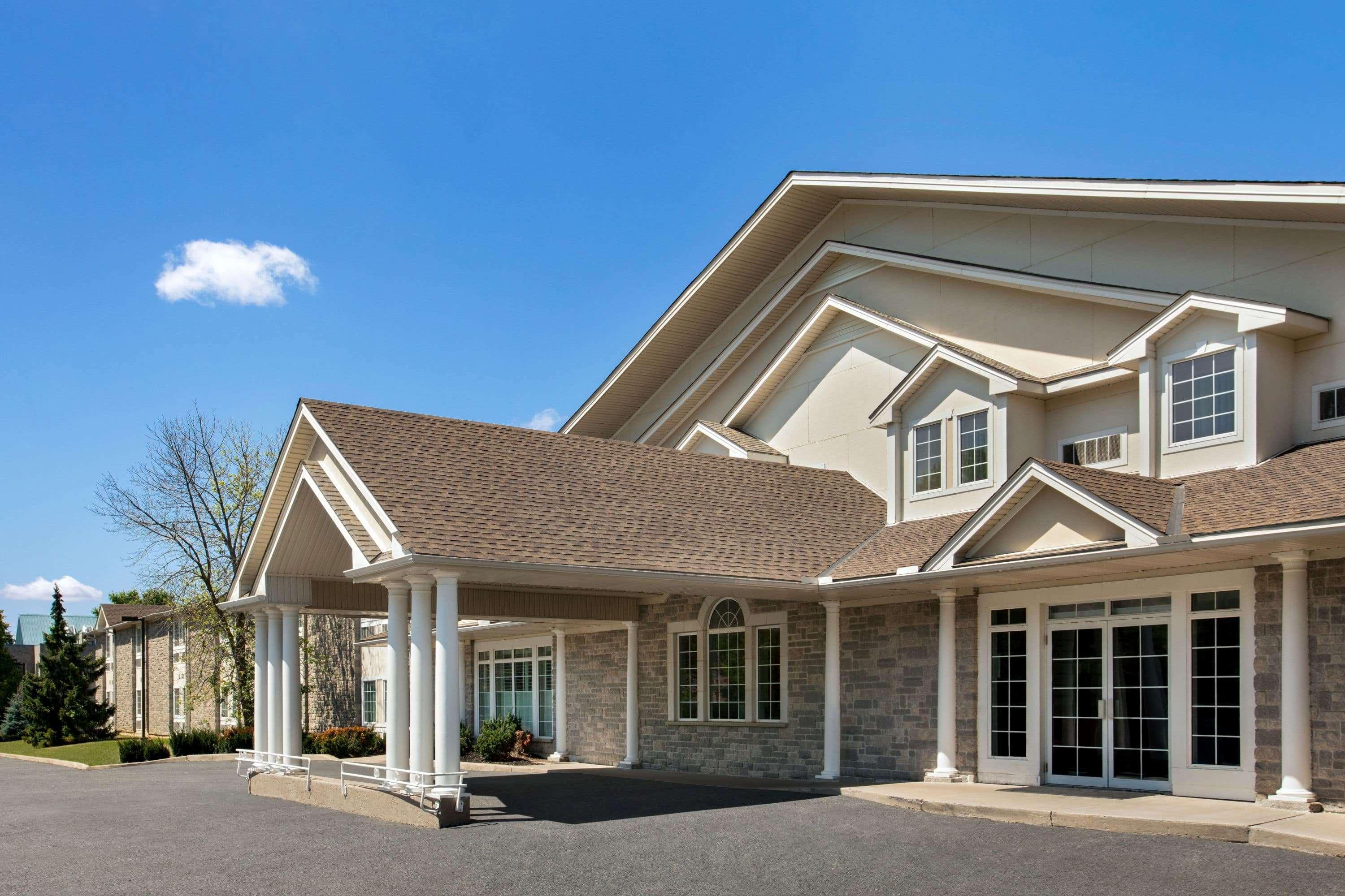Days Inn By Wyndham Guelph Kültér fotó