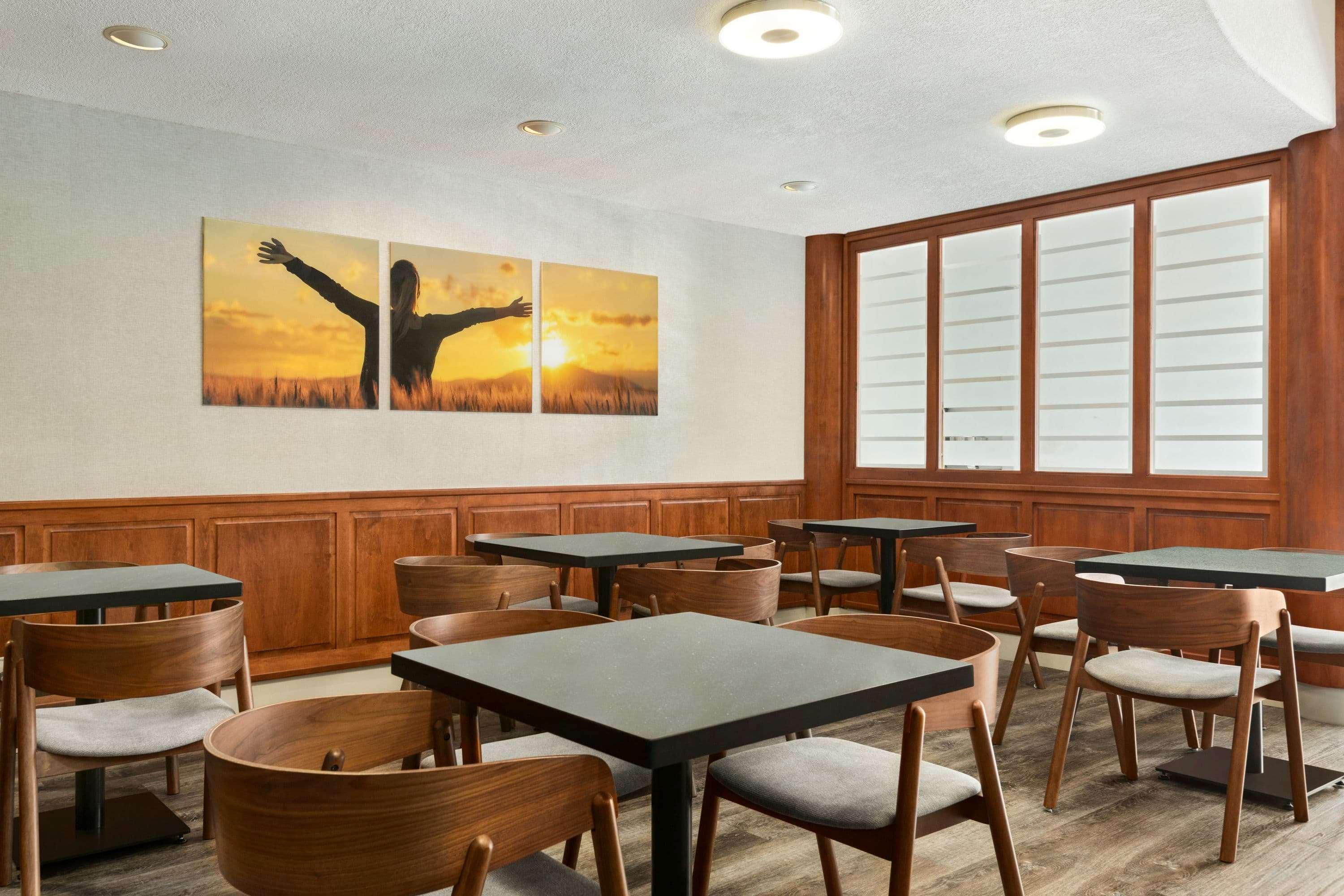 Days Inn By Wyndham Guelph Kültér fotó